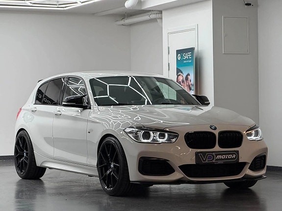BMW M140i 4 of 5
