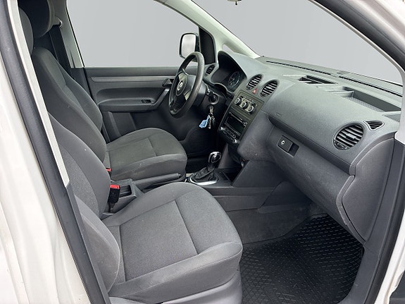 Volkswagen Caddy Maxi 8 of 10