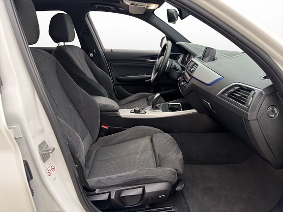 BMW M140i 23 of 30