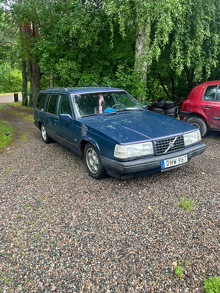 Volvo 940 2 of 6