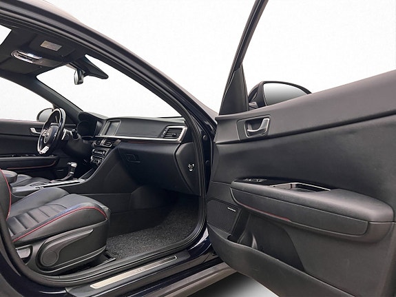 Kia Optima 11 of 30