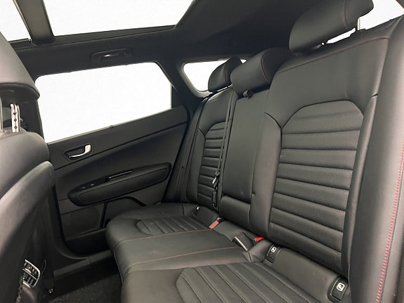 Kia Optima 12 of 30