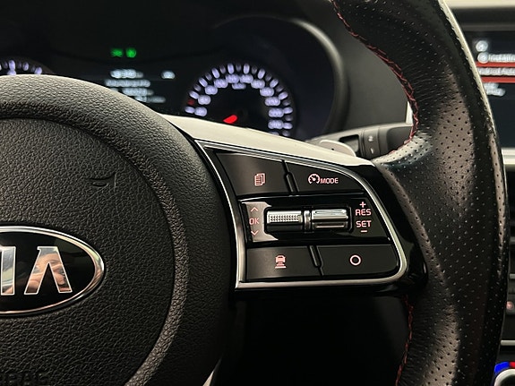 Kia Optima 25 of 30