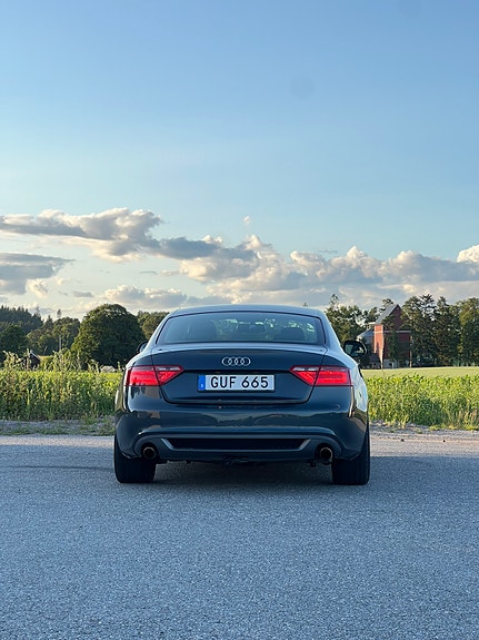 Audi A5 3 of 5