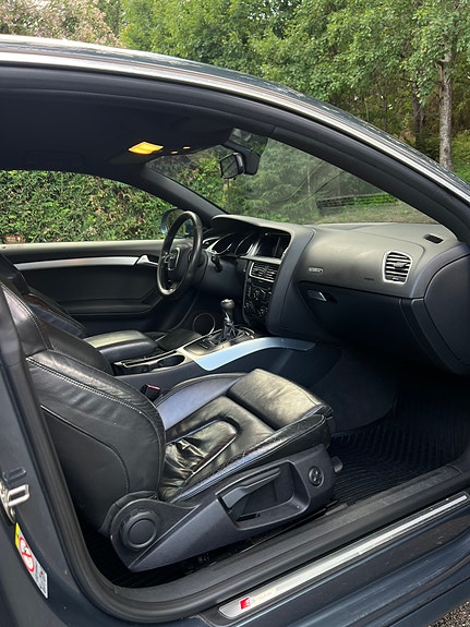 Audi A5 6 of 7