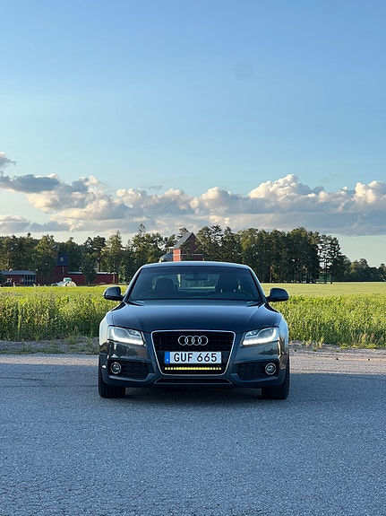 Audi A5 2 of 5