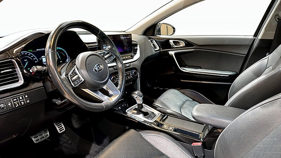 Kia XCeed 7 of 21