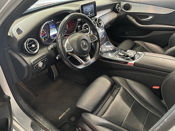 Mercedes-Benz C220 12 of 24