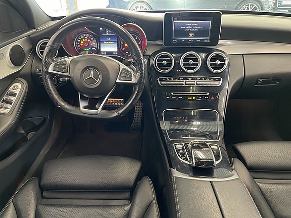 Mercedes-Benz C220 10 of 24