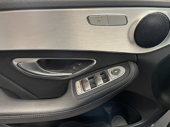 Mercedes-Benz C220 16 of 24
