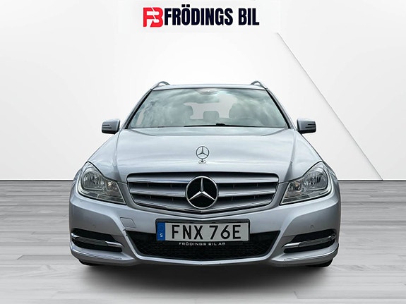 Mercedes-Benz C200 4 of 20