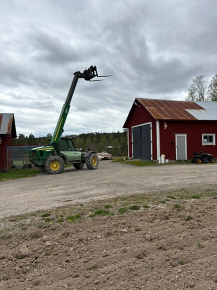 John Deere 3420 3 of 3