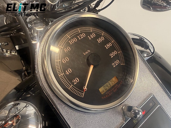 Harley-Davidson Fat Boy 1.4 Twin Cam 88B 19 of 20