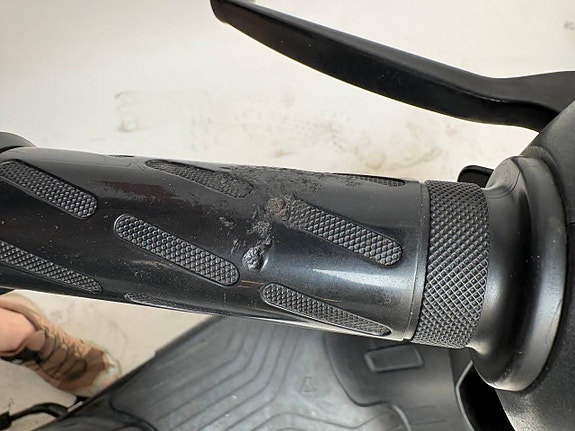 Elmoped 25 KM/H - NIU MQi+ sport 6 of 6