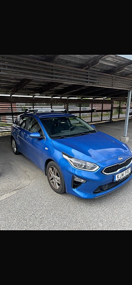 Kia Ceed 2 of 5