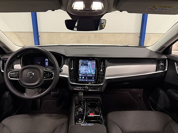 Volvo V90 14 of 22