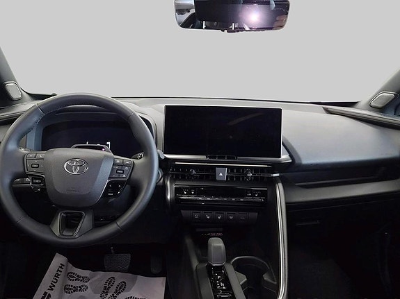 Toyota C-HR 9 of 12
