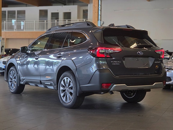 Subaru Outback 5 of 5