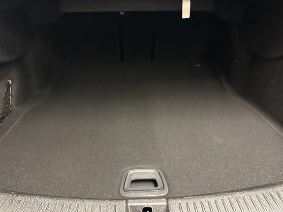 Mercedes-Benz E220 d 6 of 7
