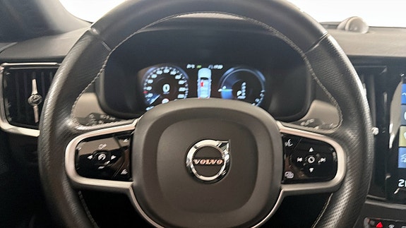 Volvo V90 10 of 12