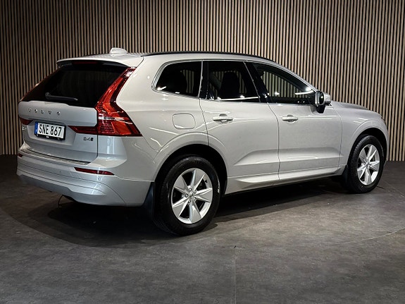 Volvo XC60 3 of 5