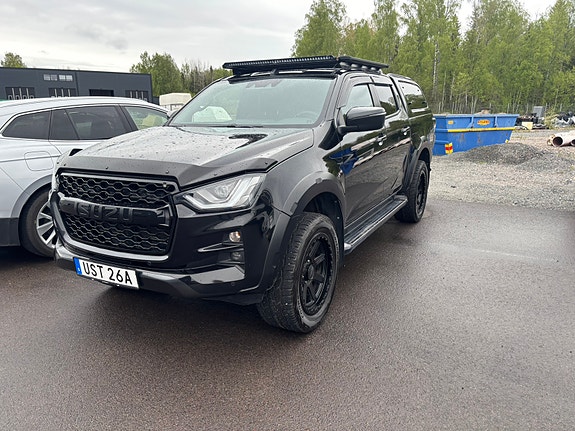 Isuzu D-max 2 of 4