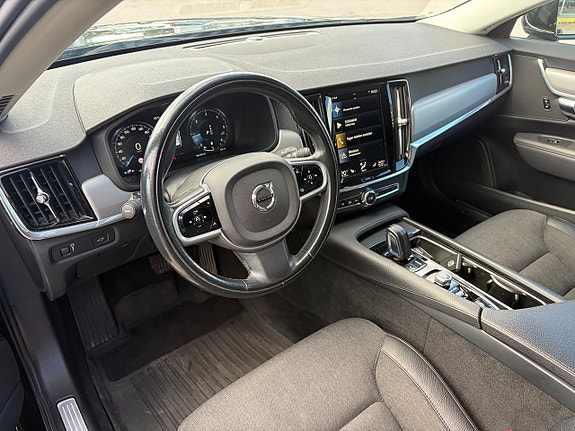 Volvo V90 8 of 24