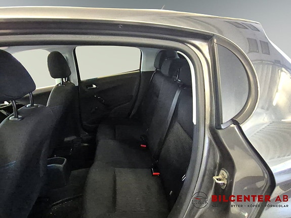 Peugeot 208 12 of 13