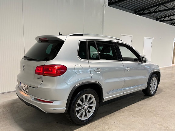 Volkswagen Tiguan 3 of 18