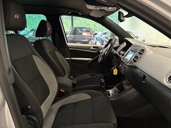 Volkswagen Tiguan 12 of 18