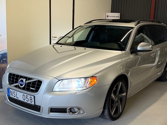 Volvo V70 6 of 23