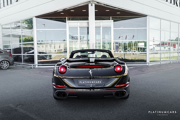 Ferrari California T 4 of 5