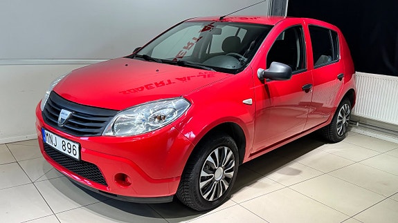 Dacia Sandero 3 of 14