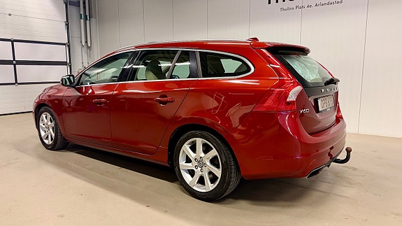 Volvo V60 4 of 7