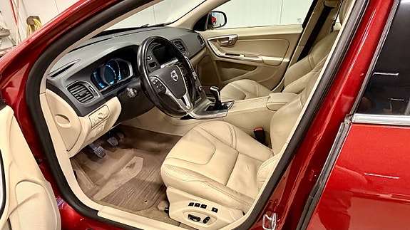 Volvo V60 6 of 7