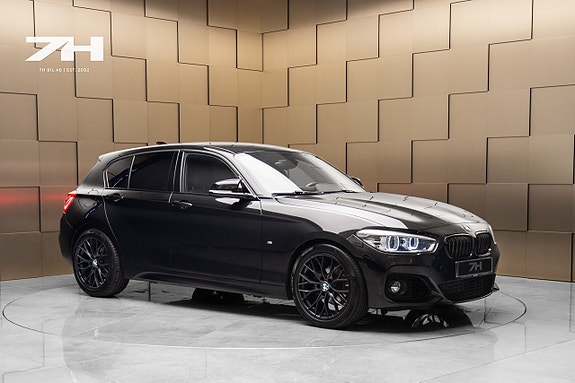 BMW 118d 7 of 17