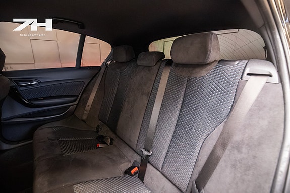 BMW 118d 16 of 17