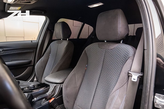 BMW 118d 14 of 17