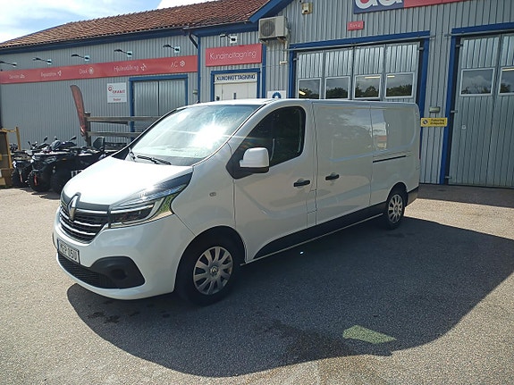 Renault Trafic 3 of 12