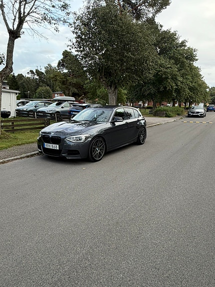 BMW M135i 2 of 6