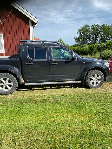 Nissan Navara 3 of 5