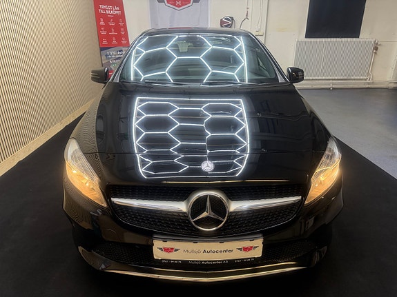 Mercedes-Benz A180 6 of 18