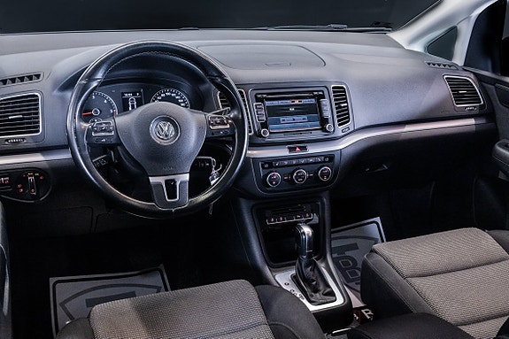 Volkswagen Sharan 18 of 23