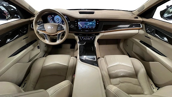 Cadillac CT6 6 of 29