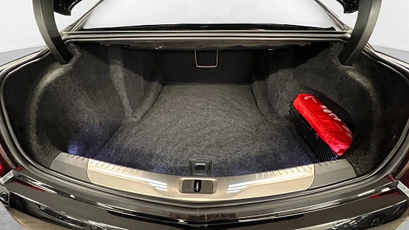 Cadillac CT6 14 of 29