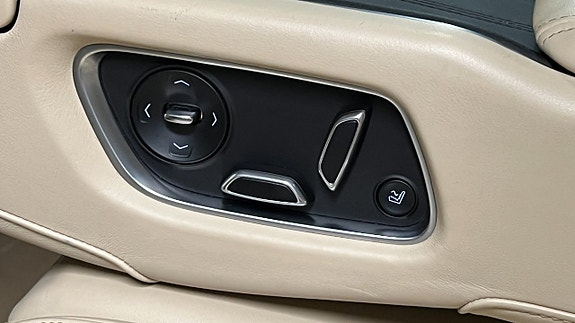 Cadillac CT6 24 of 29
