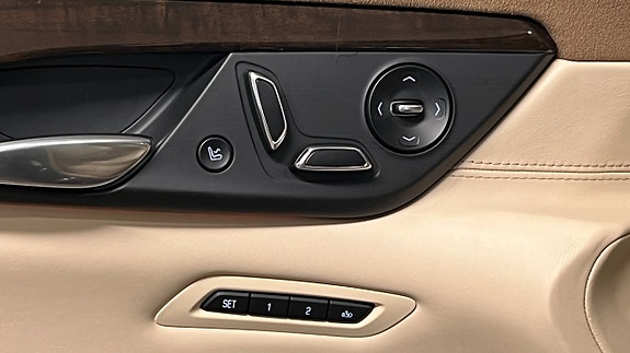 Cadillac CT6 21 of 29