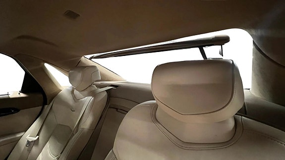 Cadillac CT6 13 of 29