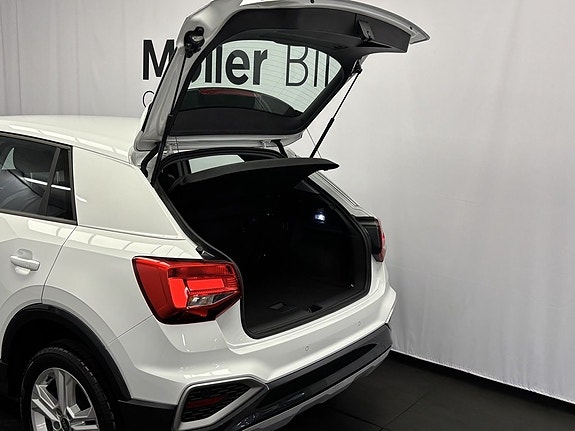 Audi Q2 17 of 18