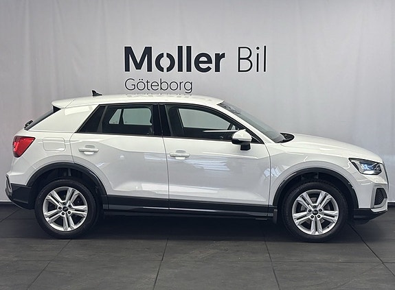 Audi Q2 3 of 18